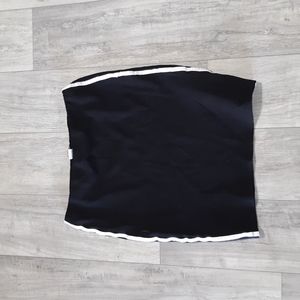 Womens Body fit skirt Stretch black and white Sz Small FIG & BLU